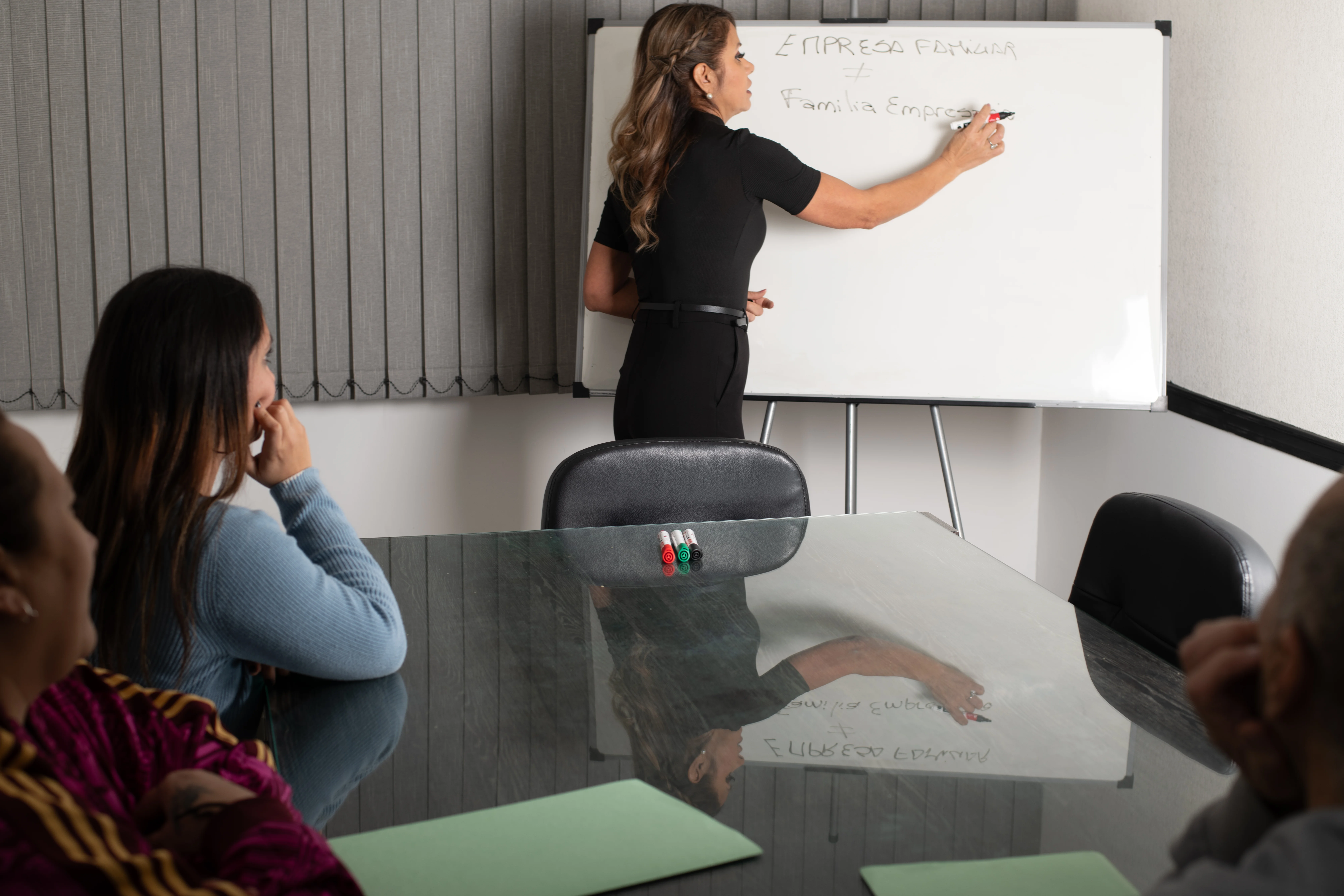 Mónica Delsouc Empresa familiar